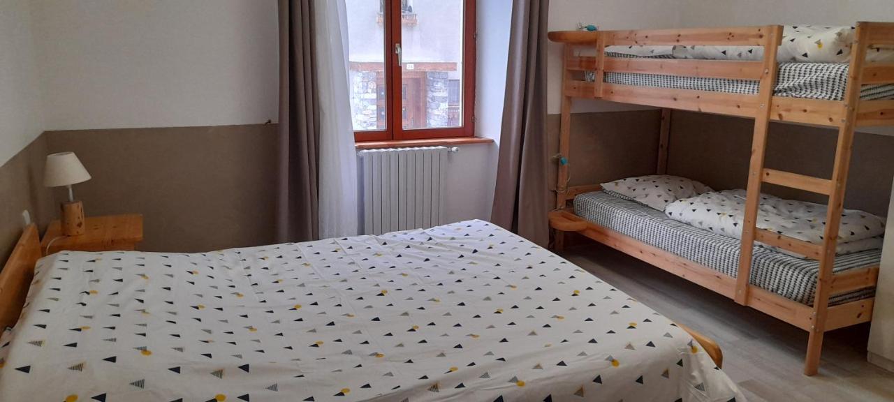 Chambre à louer à la nuitée Lanslebourg-Mont-Cenis Exterior foto